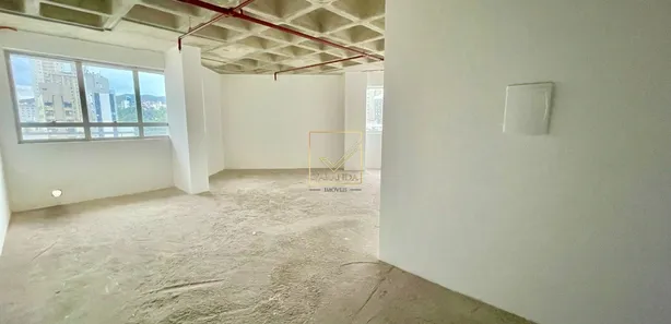 Conjunto Comercial / Sala à venda, 70m² no Santa Tereza, Belo Horizonte