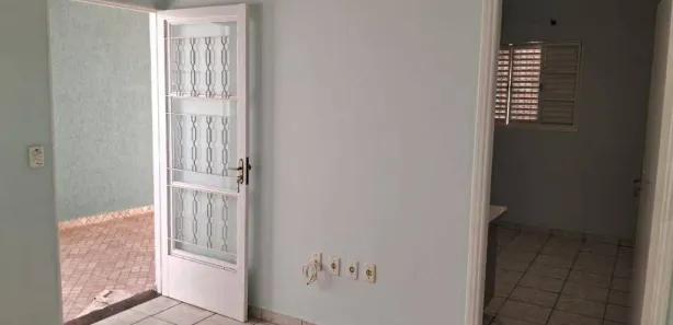 Casa com 1 Quarto para alugar, 70m² no Jardim São Carlos, Sumaré