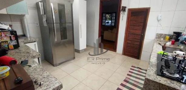 Fazenda / Sítio / Chácara com 4 Quartos à venda, 500m² no Varjão, Piraí
