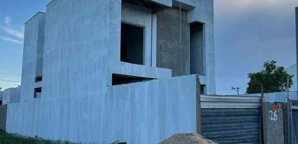 Casa Comercial com 2 Quartos à venda, 155m² no Alphaville, Campos dos Goytacazes