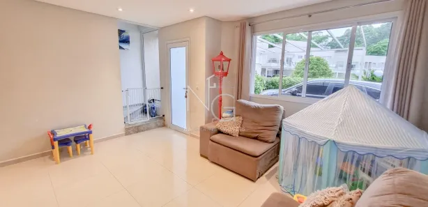 Casa de Condomínio com 3 Quartos para alugar, 160m² no Jardim Rebelato, Cotia