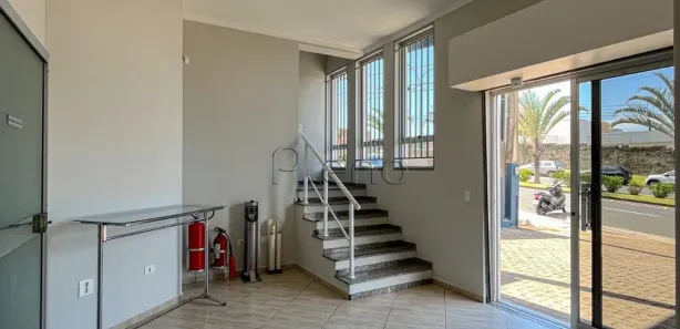 Galpão / Depósito / Armazém para venda ou aluguel, 529m² no Swiss Park, Campinas