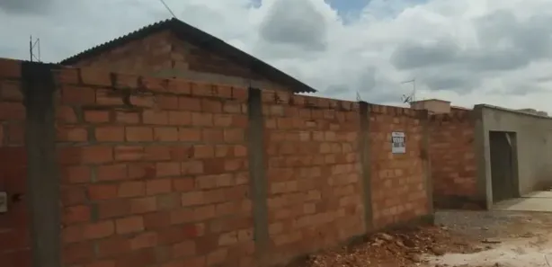 Terreno / Lote / Condomínio à venda, 360m² no Village dos Ipês, Hidrolândia
