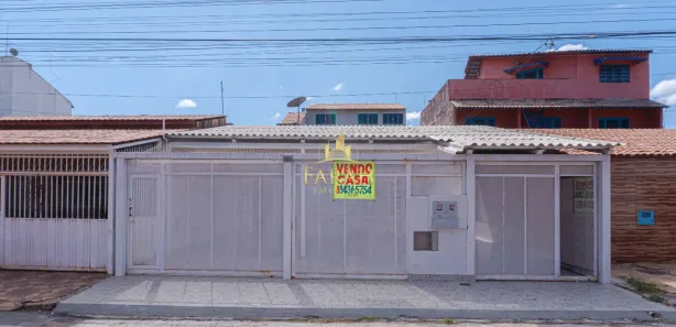 Casa com 3 Quartos à venda, 140m² no Setor Central, Brasília