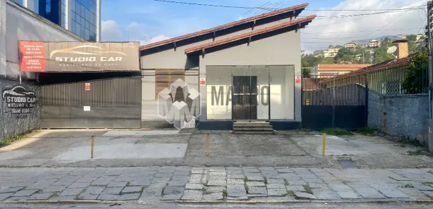 Galpão / Depósito / Armazém para alugar, 400m² no Várzea, Teresópolis