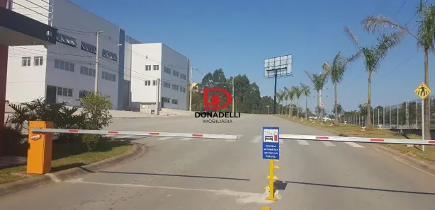 Loja / Salão / Ponto Comercial com 6 Quartos para alugar, 1000m² no Centro, Vargem Grande Paulista