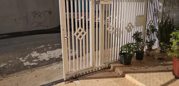 Casa com 3 Quartos para alugar, 110m² no Vila Santa Tereza, Presidente Prudente