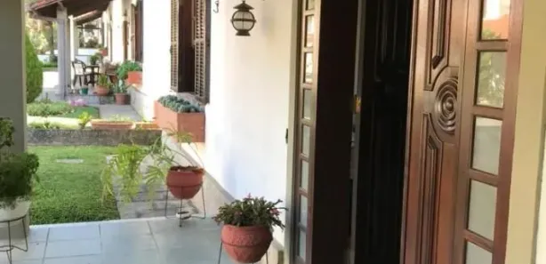 Casa de Condomínio com 3 Quartos para alugar, 171m² no Várzea, Teresópolis