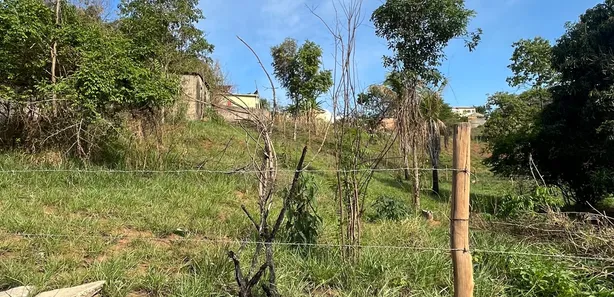 Terreno / Lote / Condomínio à venda, 670m² no , São José da Lapa