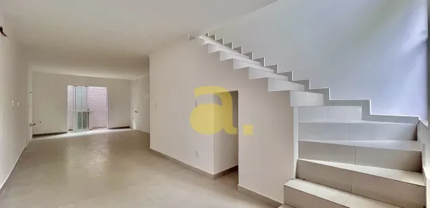 Sobrado com 2 Quartos à venda, 73m² no Do Salto, Blumenau