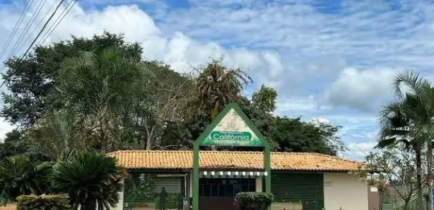 Casa de Condomínio com 3 Quartos à venda, 280m² no , Santo Antônio de Goiás