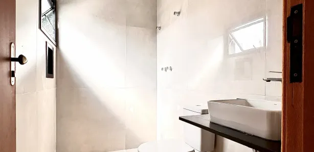 Casa de Condomínio com 5 Quartos para venda ou aluguel, 360m² no Jardim do Golf I, Jandira