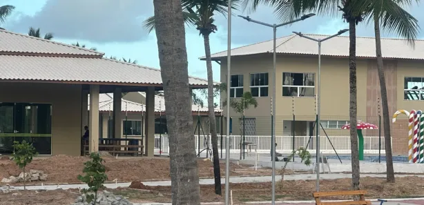 Terreno / Lote / Condomínio à venda, 303m² no Robalo, Aracaju
