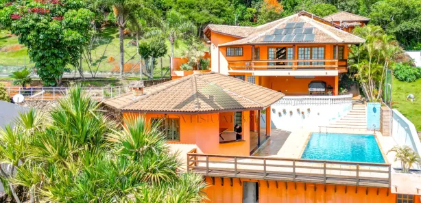 Fazenda / Sítio / Chácara com 4 Quartos à venda, 525m² no Laranja Azeda, Arujá