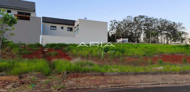 Terreno / Lote / Condomínio à venda, 300m² no Parque Industrial Cafezal, Rolândia