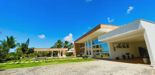 Casa de Condomínio com 6 Quartos à venda, 950m² no Portão, Lauro de Freitas