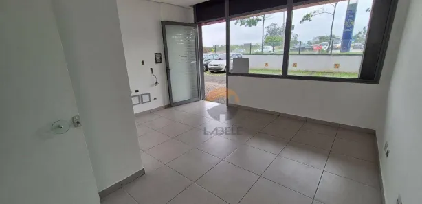 Loja / Salão / Ponto Comercial para venda ou aluguel, 82m² no Granja Viana, Cotia