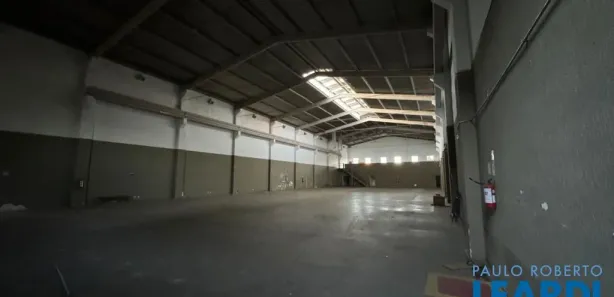 Loja / Salão / Ponto Comercial à venda, 1753m² no Atibaia Jardim, Atibaia