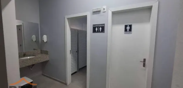 Conjunto Comercial / Sala para alugar, 50m² no Santa Regina, Camboriú