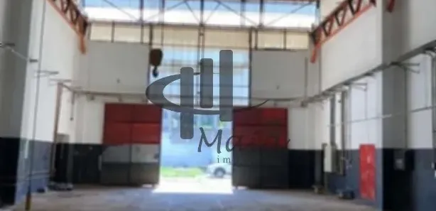 Galpão / Depósito / Armazém à venda, 2000m² no Centro, Mairinque