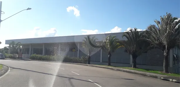 Prédio Inteiro para alugar, 1500m² no Vila Salles, Atibaia