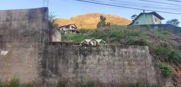 Terreno / Lote / Condomínio à venda, 830m² no Quitandinha, Petrópolis
