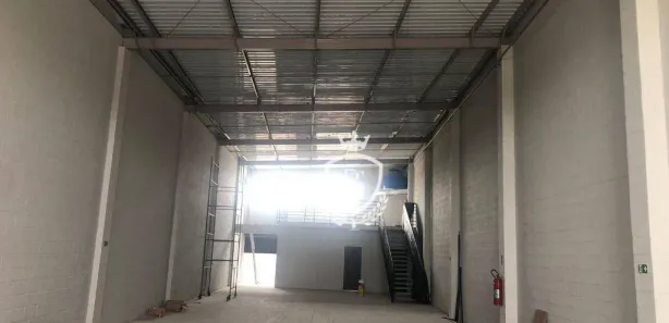 Galpão / Depósito / Armazém à venda, 375m² no Jardim Panorama, Salto