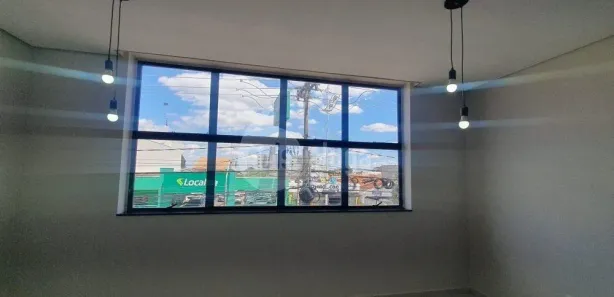 Conjunto Comercial / Sala para alugar, 65m² no Cidade Jardim, Americana