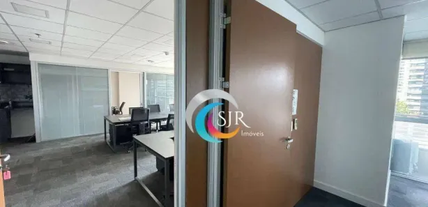 Conjunto Comercial / Sala para alugar, 130m² no Vila Gertrudes, São Paulo