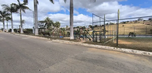 Terreno / Lote / Condomínio à venda, 1000m² no Jardim das Palmeiras, Capim Branco