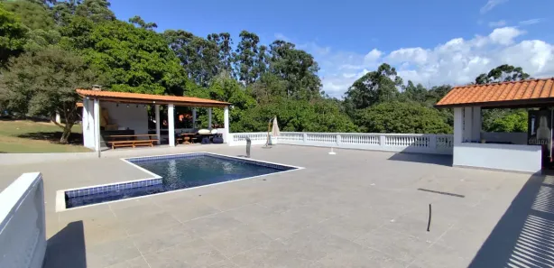 Fazenda / Sítio / Chácara com 2 Quartos à venda, 7000m² no , Mairinque