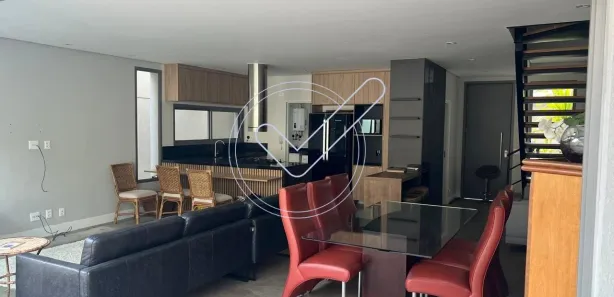 Casa com 3 Quartos para venda ou aluguel, 200m² no Tamboré, Santana de Parnaíba