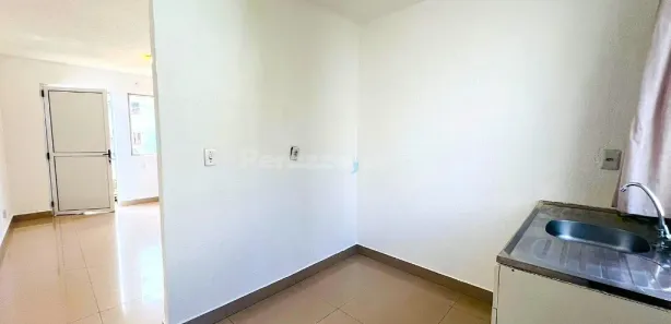 Casa de Condomínio com 2 Quartos para alugar, 58m² no Jardins Mangueiral, Brasília