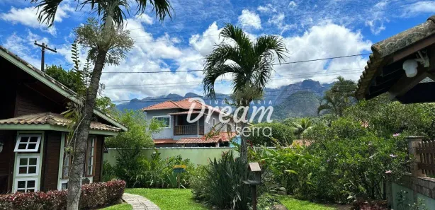 Casa de Condomínio com 4 Quartos à venda, 232m² no Cotia, Guapimirim