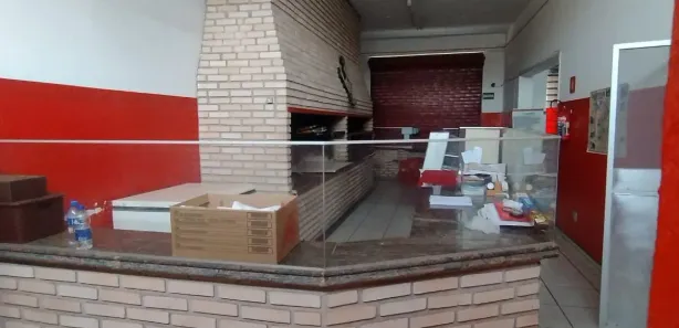 Loja / Salão / Ponto Comercial à venda, 325m² no Centro, Araras