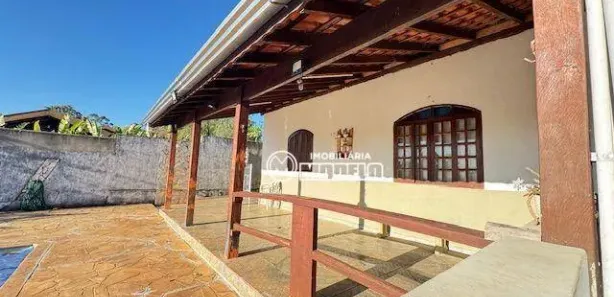 Fazenda / Sítio / Chácara com 2 Quartos à venda, 200m² no Centro (Tupi), Piracicaba