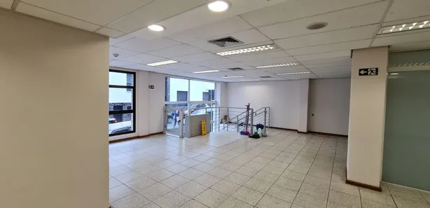 Loja / Salão / Ponto Comercial para alugar, 600m² no Centro, Pouso Alegre
