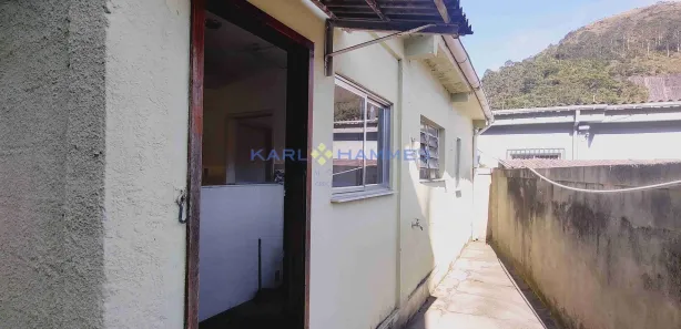 Casa com 2 Quartos à venda, 69m² no Morin, Petrópolis