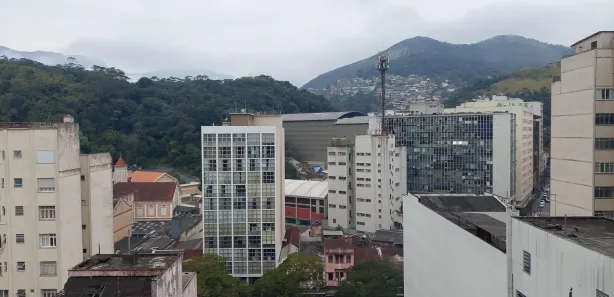 Apartamento com 1 Quarto para alugar, 30m² no Centro, Petrópolis