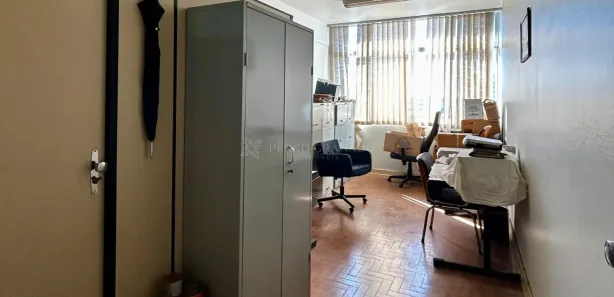 Prédio Inteiro à venda, 48m² no Zona 01, Maringá