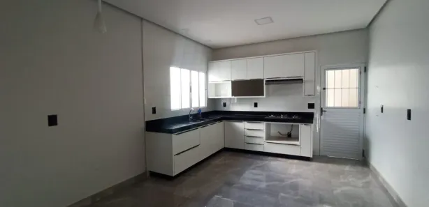 Casa com 3 Quartos à venda, 168m² no Jardim Califórnia, Formosa
