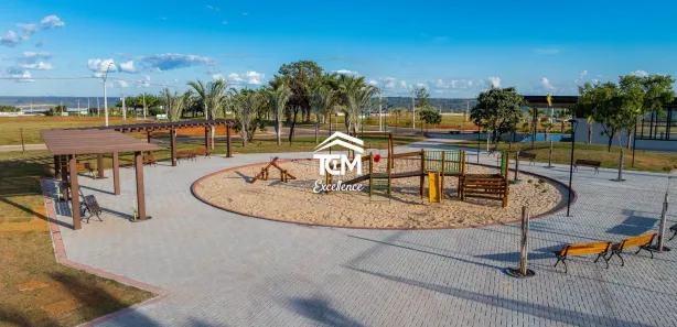 Terreno / Lote / Condomínio à venda, 684m² no Paranoá, Brasília