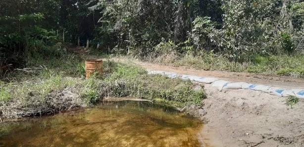 Fazenda / Sítio / Chácara com 2 Quartos à venda, 160000m² no Mata Redonda, Alhandra