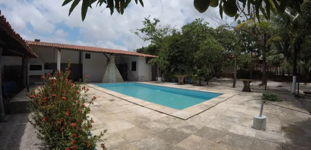 Fazenda / Sítio / Chácara com 4 Quartos à venda, 720m² no Tapera, Aquiraz