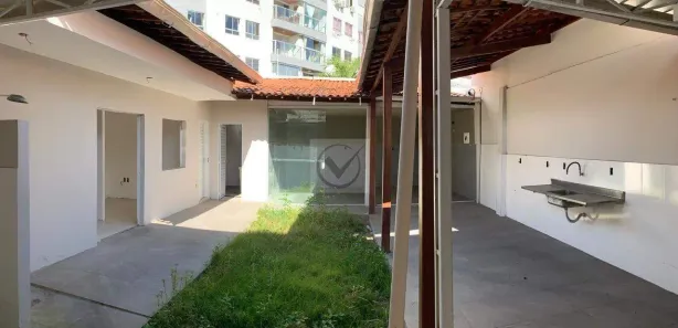 Casa com 3 Quartos à venda, 250m² no Treze de Julho, Aracaju