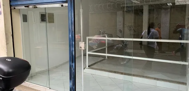 Loja / Salão / Ponto Comercial para alugar, 95m² no Centro, Campos dos Goytacazes