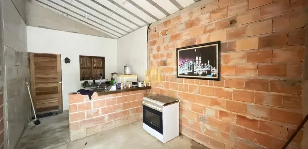 Fazenda / Sítio / Chácara com 2 Quartos à venda, 1000m² no , Esmeraldas