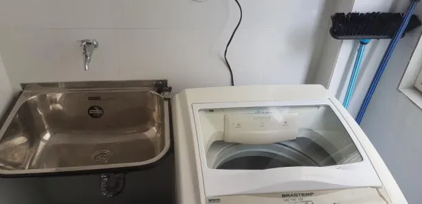 Casa com 1 Quarto para alugar, 50m² no Ilha dos Araújos, Governador Valadares