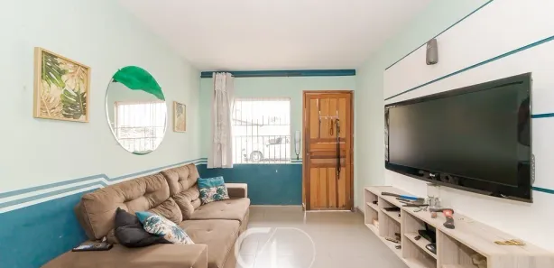 Casa de Condomínio com 3 Quartos à venda, 55m² no São Gabriel, Colombo