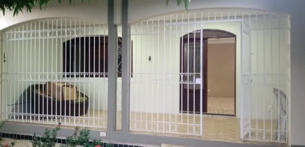 Casa com 4 Quartos à venda, 100m² no Bela Vista, Moreno